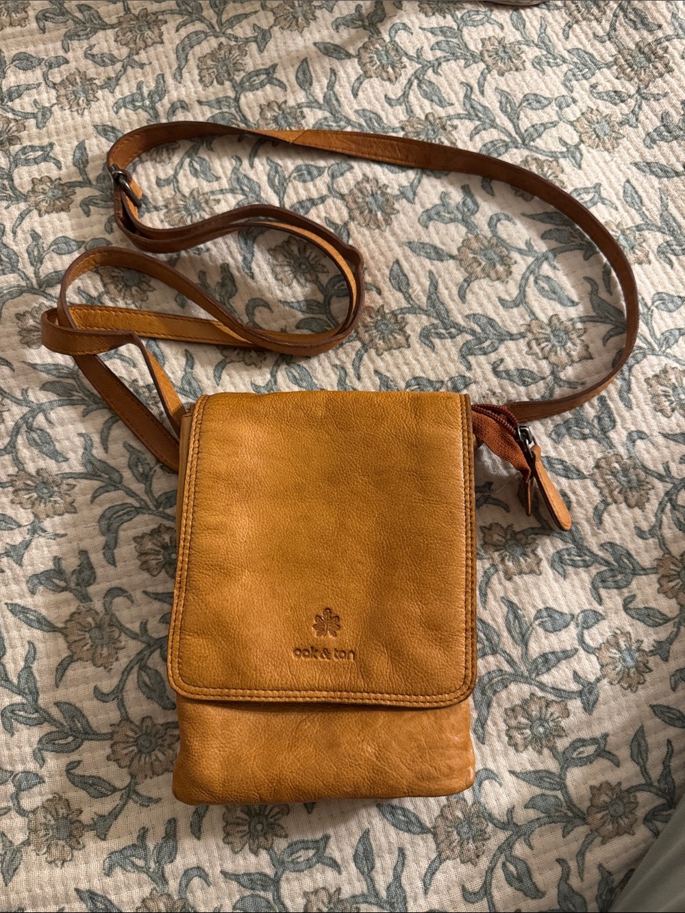 Tan Leather Messenger Crossbody